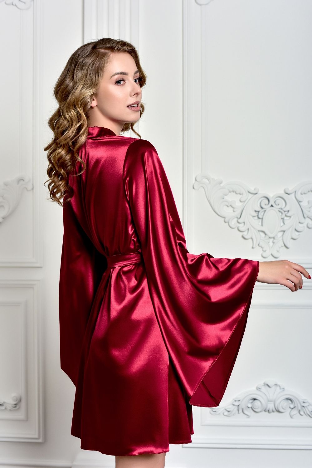Яскравий атласний комплект халат з пеньюаром Бордовий